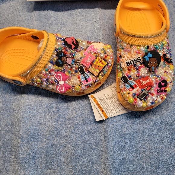 Customized Crocs - Picture 4 of 7